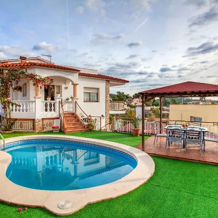 Holiday Buganvilia Casa vacanze